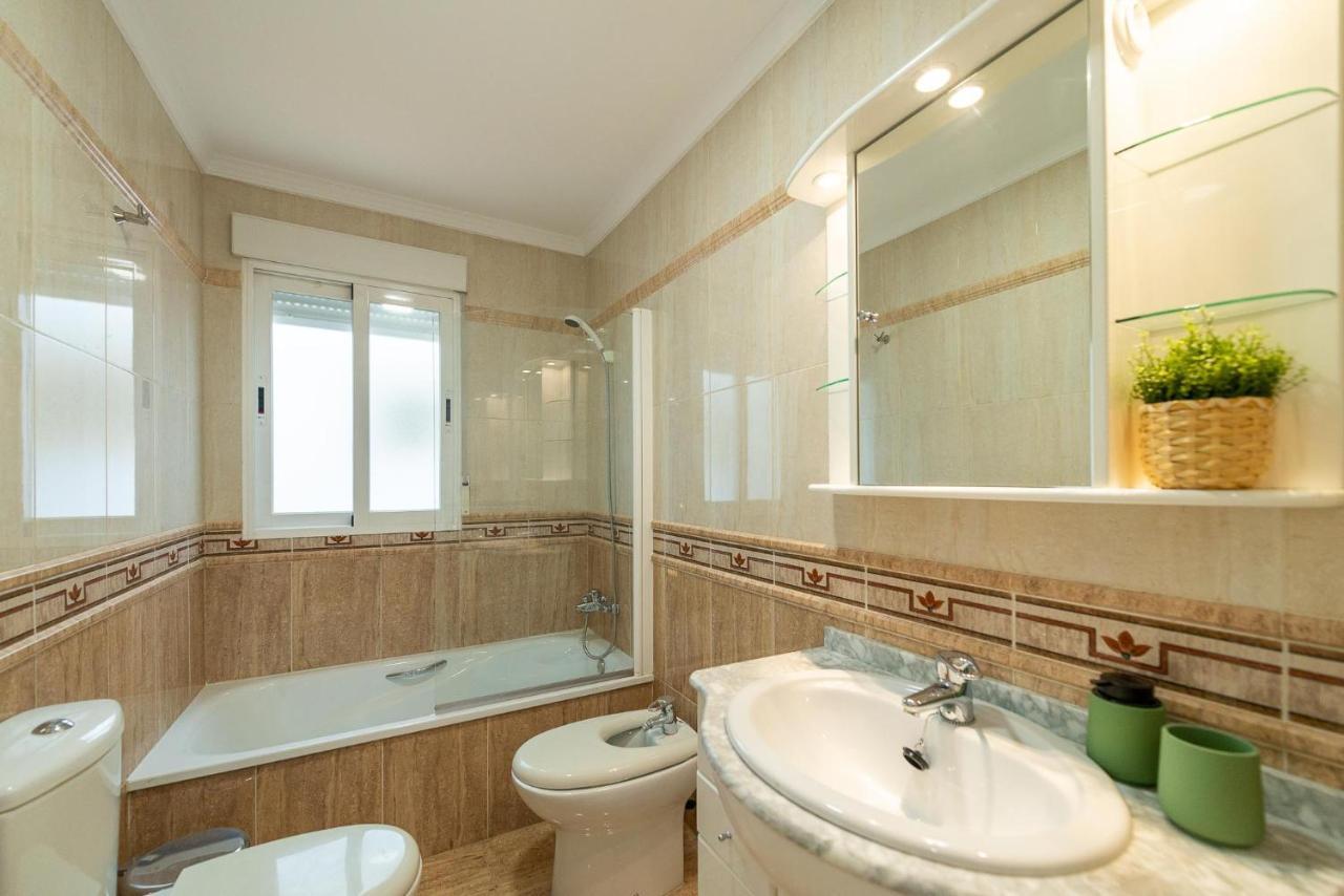 Exclusivo Piso Granada, Parking Privado Opcional Lägenhet Exteriör bild